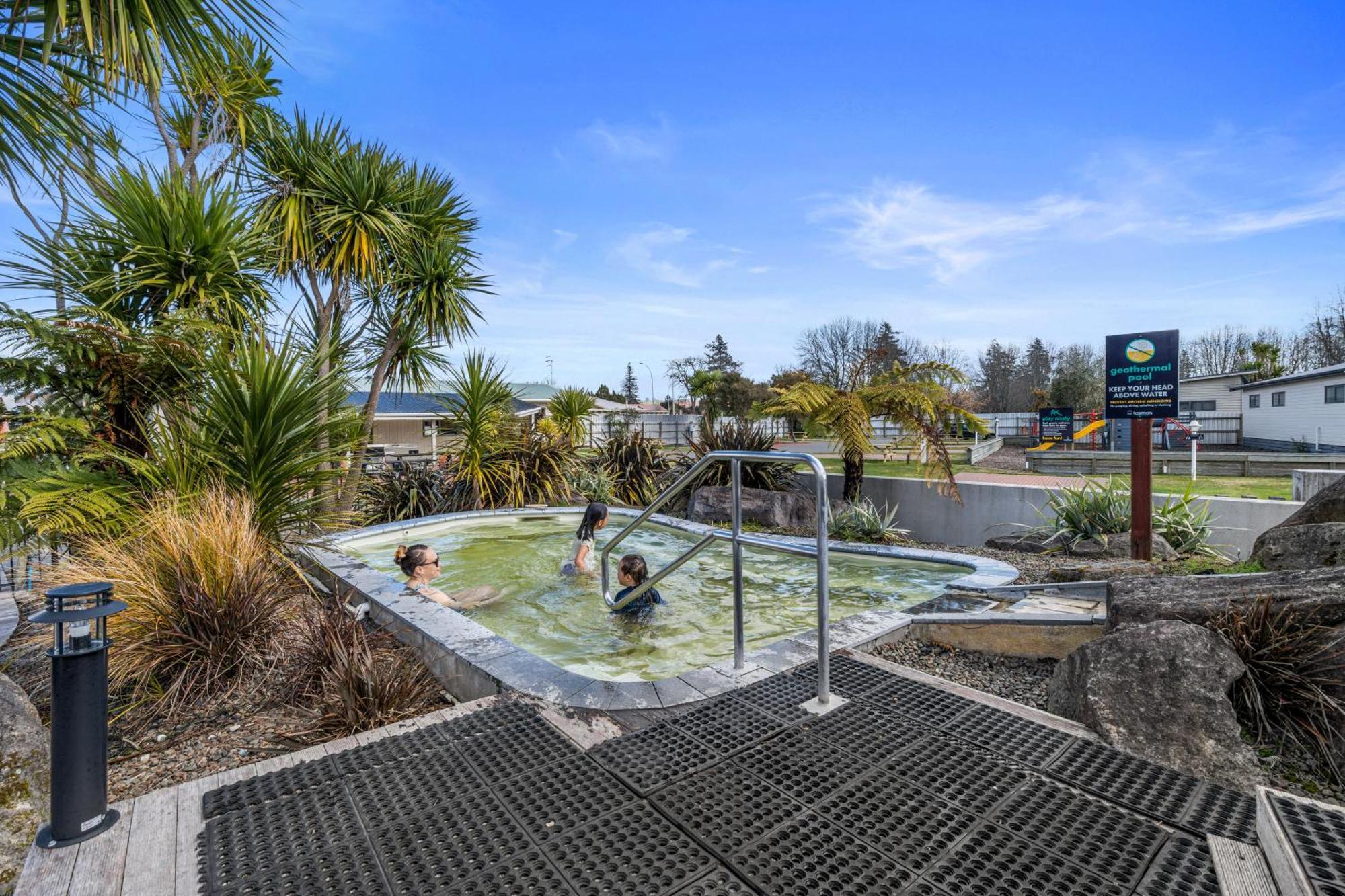 Tasman Holiday Parks - Rotorua Kültér fotó